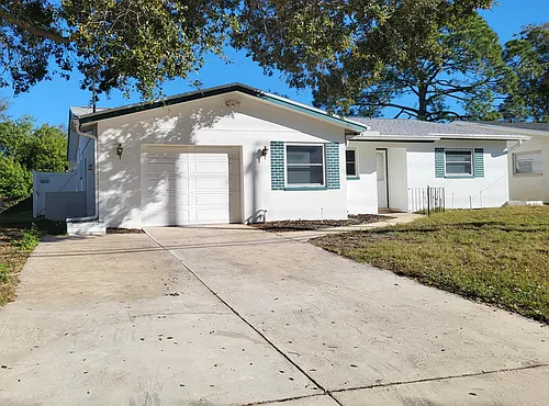 6781 298th Ave N Photo 1