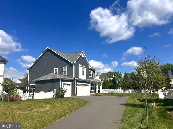 805 Stephan Mace Ct, Purcellville, VA 20132
