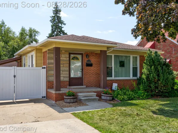 12737 Commonwealth St, Southgate, MI 48195