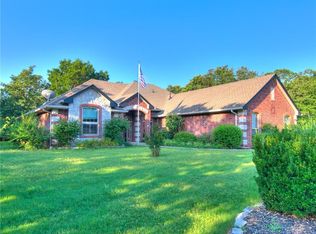2356 SW 7th St, Blanchard, OK 73010