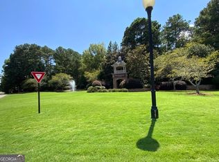 1050 Anchor Bay Cir, Greensboro, GA 30642