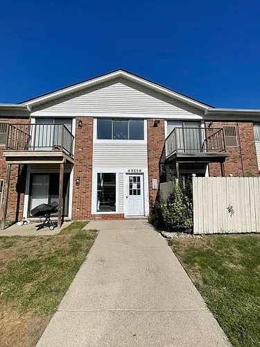 43256 Mound Rd #504 Photo 1