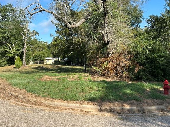 2nd image of 1502 15th St