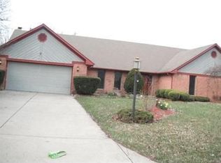 3886 Walnut Grove Ln, Dayton, OH 45440