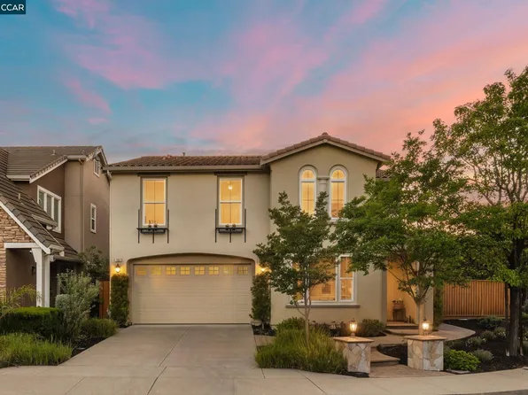 157 Nanterre St, Danville, CA 94506