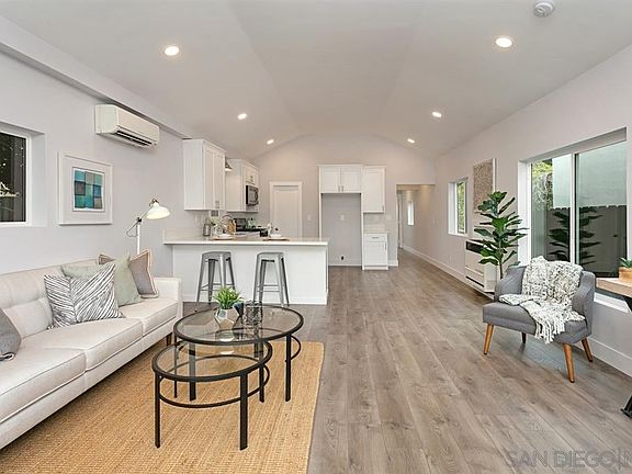 4th image of 3819 Albatross St