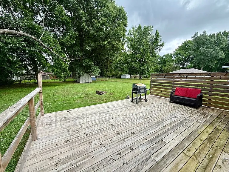1116 W Nettleton Ave — Photo 22