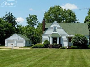 5027 N McKinley Rd, Flushing, MI 48433