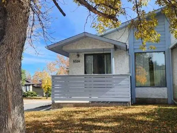 8524 W Berwick Rd NW, Calgary, AB T3K 1E5
