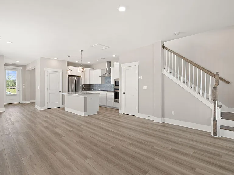543 Rhythm St — Photo 12