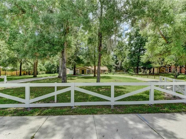 456 S Leavitt Ave, Orange City, FL 32763