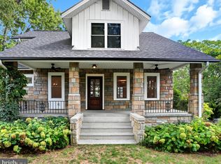 2110 S Fillmore St, Arlington, VA 22204