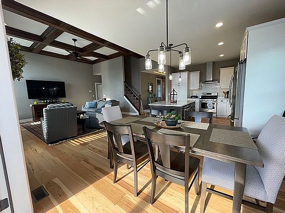 3rd image of 6022 Mint Hill Dr