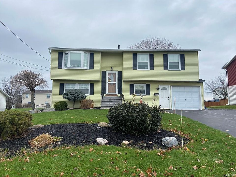 1st image of 6886 Hearthstone Ln