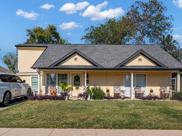 1317 Norman St, Fort Worth, TX 76106