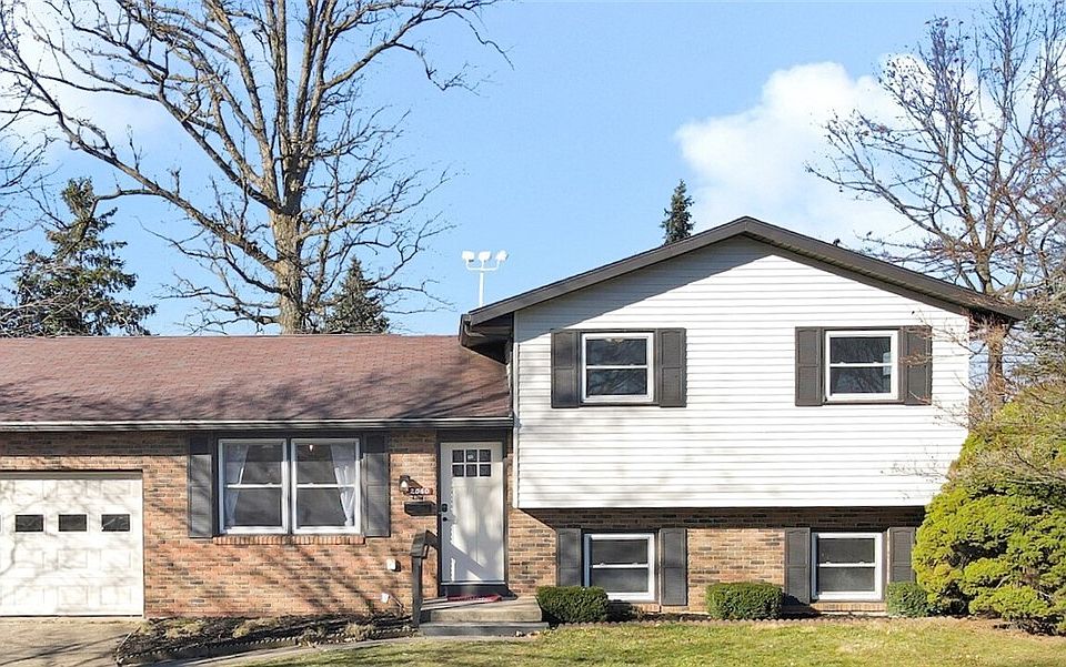 1st image of 2060 Willowood Dr N
