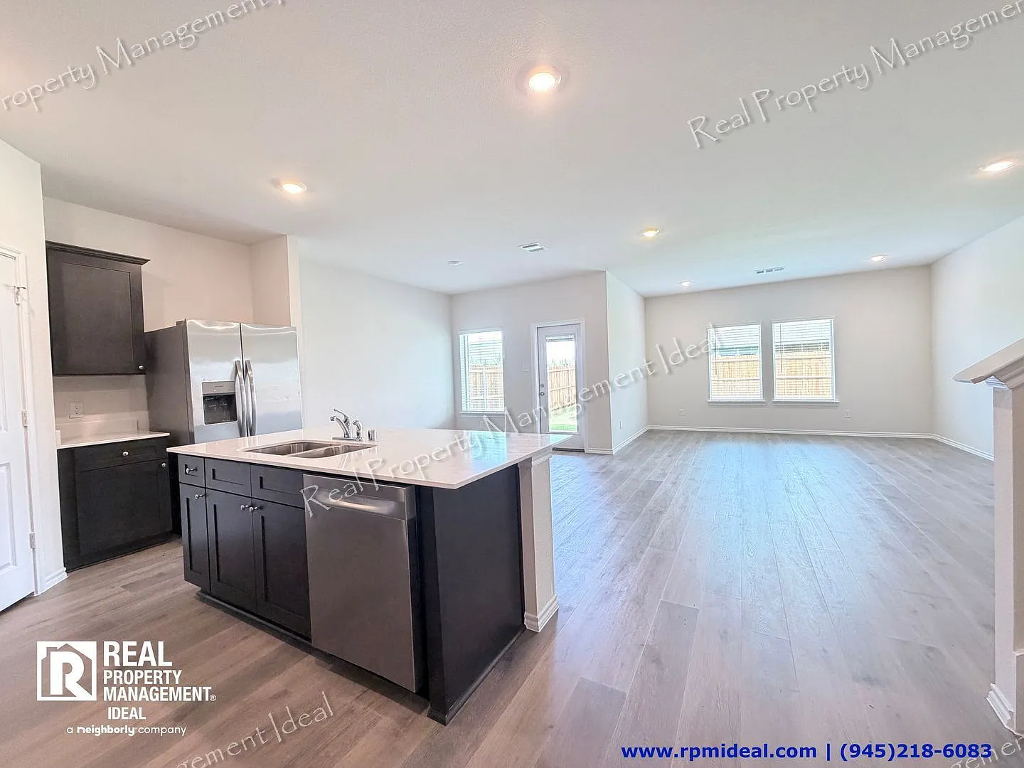 4 bed, 3.0 bath, 2235 sqft, $2,249 — Photo 4