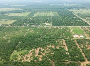 466_476 Cr 7421, Yancey, TX 78886