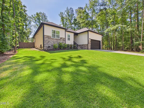 132 Mohawk Dr, Louisburg, NC 27549