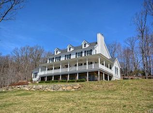14 N Meadow Ln, Putnam Valley, NY 10579