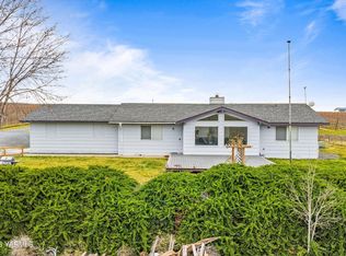 460 Sun Acres Rd, Zillah, WA 98953