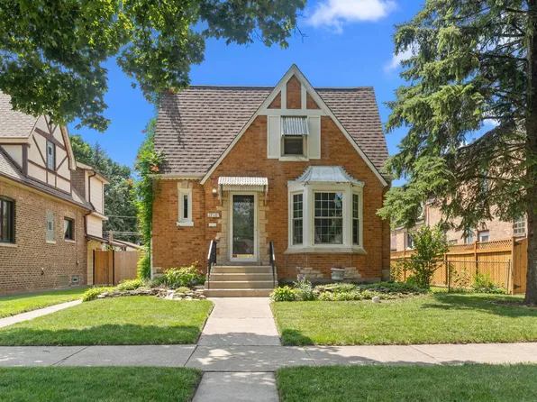 1710 N 74th Ct, Elmwood Park, IL 60707