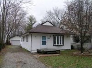 3070 Cass Lake Ave, Keego Harbor, MI 48320