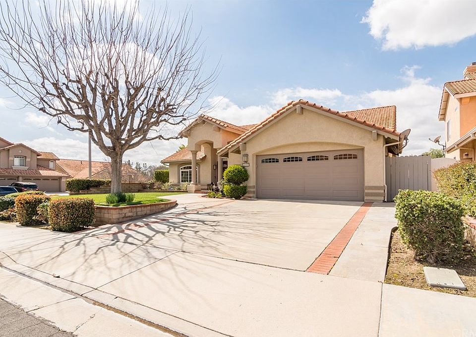 1st image of 41475 Blue Bonnet Ct