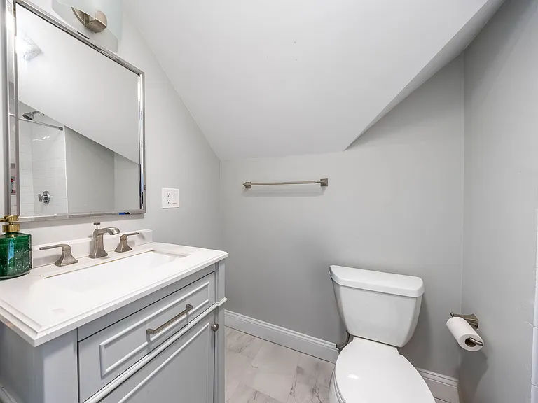 662 Moody St #2 — Photo 19