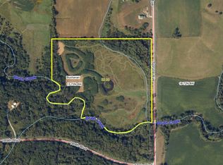 Spruce Ave, Fairfield, IA 52556