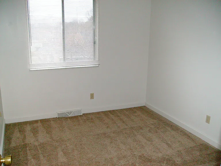 2930 Treeside St NW — Photo 9