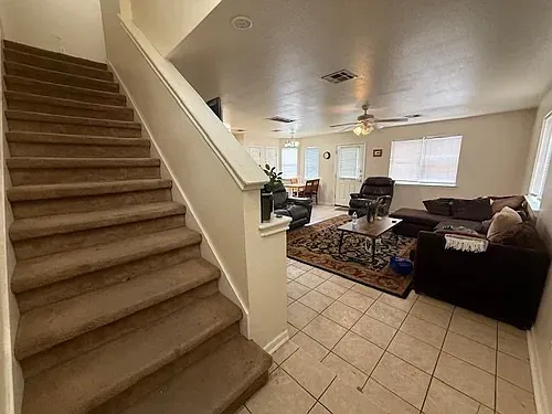 909 Sagewood Trl — Photo 3