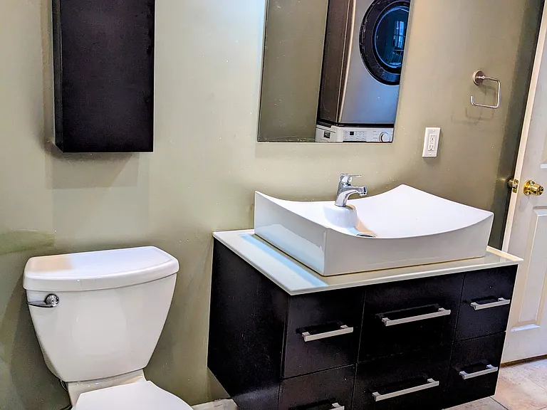 17 Quincy St #2 — Photo 9