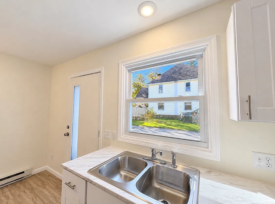 2 bed, $1,250 — Photo 4