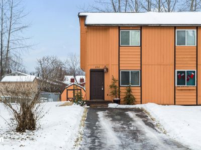 268 Yellow Leaf Cir, Anchorage, AK, 99504