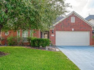 18635 Cypress Lake Village Dr, Cypress, TX 77429