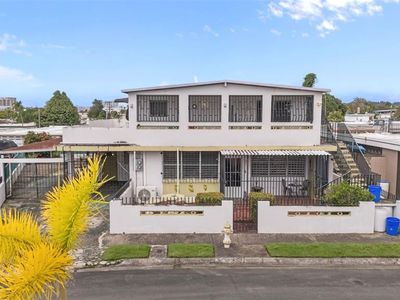 20-52 Two, Bayamon, PR, 00959