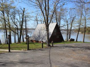 39749 Wildwood Dr, Excello, MO 65247