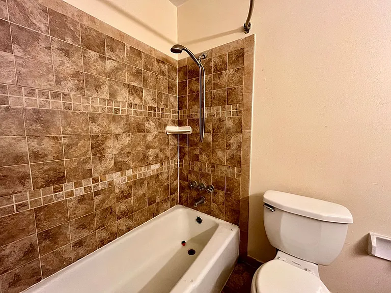 10448 W Montana Ave — Photo 20
