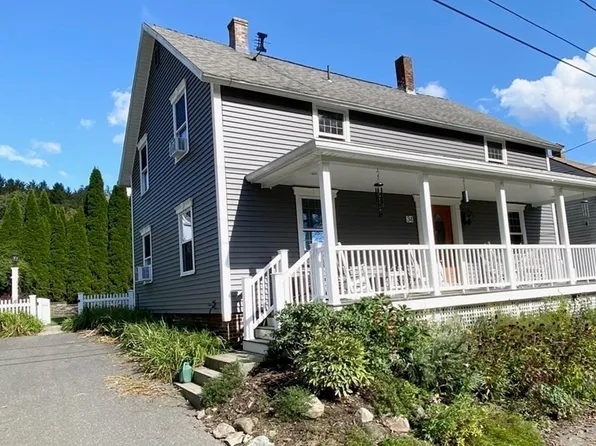 34 Mechanic St, Gilbertville, MA 01031