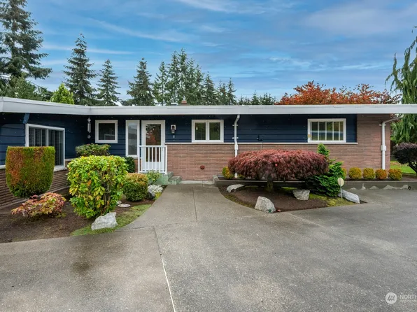 6016 Park Way, Lynnwood, WA 98036