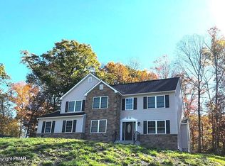 216 Swan Ct, East Stroudsburg, PA