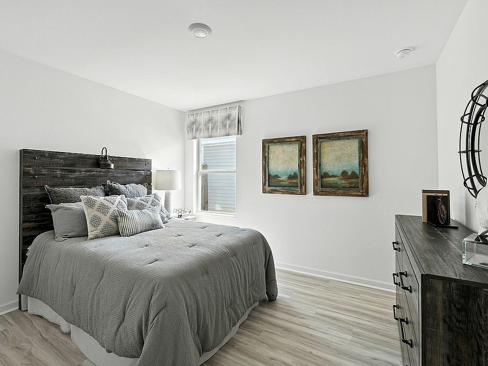 Cullen Bedroom 4
