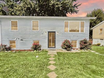 1913 Racine Ave, Burlington, IA, 52601