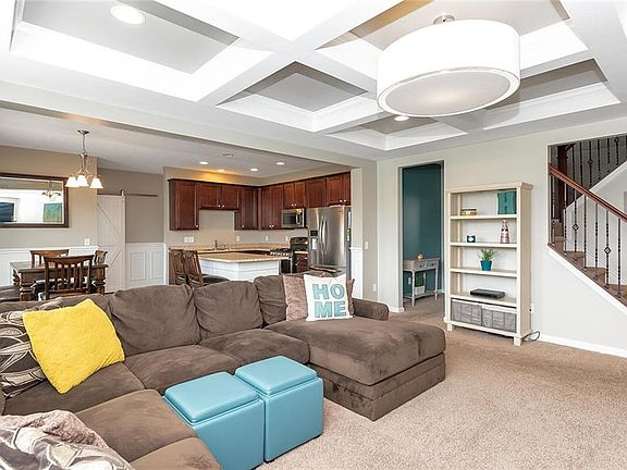 5th image of 15379 McClarnden Dr