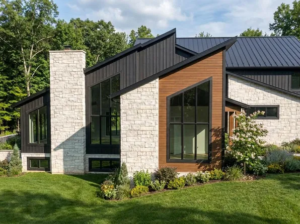 101 Jamesfield Pl #2, Manheim, PA 17545