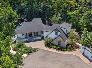 1558 N 600th Rd, Baldwin City, KS 66006