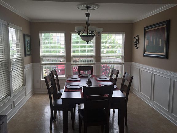 Breakfast nook/sun room