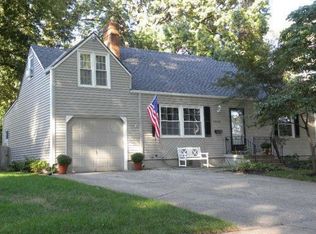 4416 W 69th Ter, Prairie Village, KS 66208