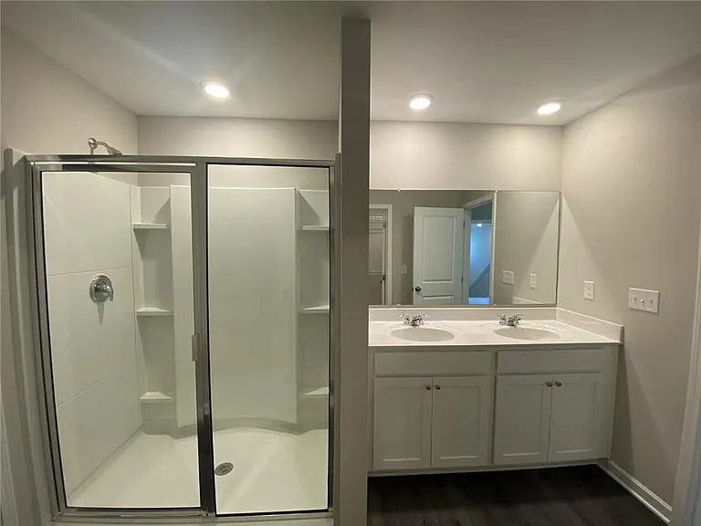 168 Golden Eagle Pkwy — Photo 12